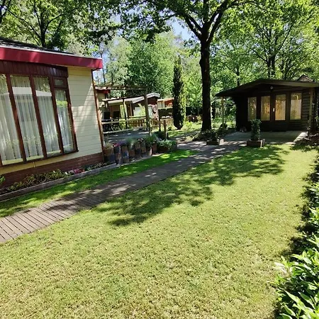 Horská chata Chalet In Bosrijke Omgeving Op Chaletpark Kempenbos Naast Duc De Brabant Voor 2-3-4-5 Personen *