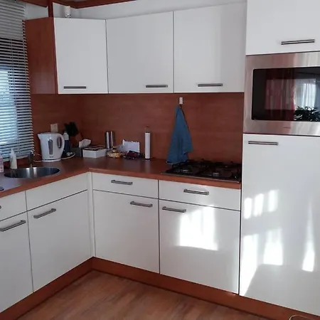 Chalet In Bosrijke Omgeving Op Chaletpark Kempenbos Naast Duc De Brabant Voor 2-3-4-5 Personen 迪森