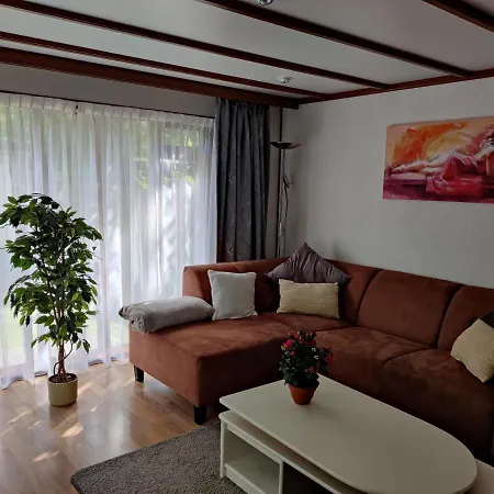 Chalet In Bosrijke Omgeving Op Chaletpark Kempenbos Naast Duc De Brabant Voor 2-3-4-5 Personen 迪森