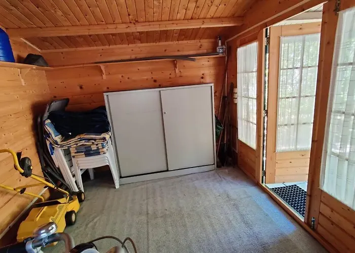 샬레 Chalet In Bosrijke Omgeving Op Chaletpark Kempenbos Naast Duc De Brabant Voor 2-3-4-5 Personen 디센