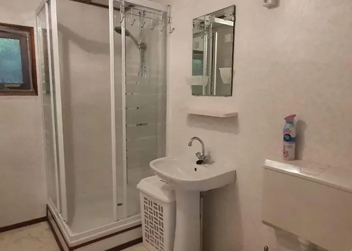 Chalet In Bosrijke Omgeving Op Chaletpark Kempenbos Naast Duc De Brabant Voor 2-3-4-5 Personen *