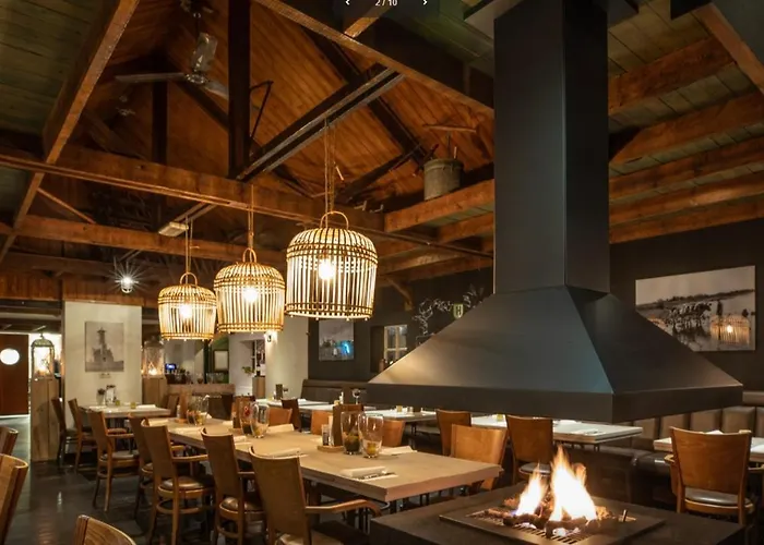 샬레 Chalet In Bosrijke Omgeving Op Chaletpark Kempenbos Naast Duc De Brabant Voor 2-3-4-5 Personen 디센